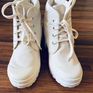 Off-white Canva summer boots 6,5
